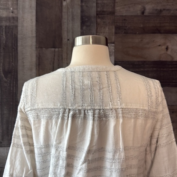 LOFT Lou & Grey peasant top XSmall Henley textured stripes coastal boho chic - Picture 6 of 12